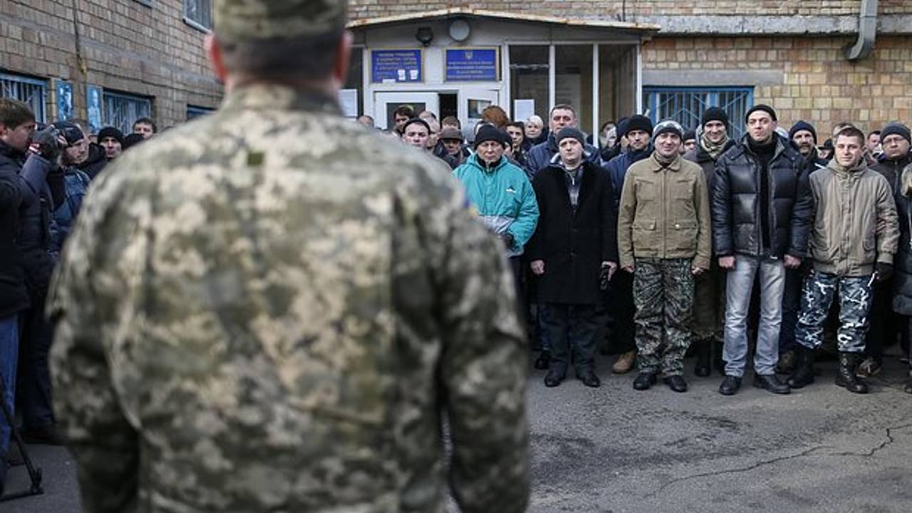 В Венгрии высказались о силовой мобилизации на Украине