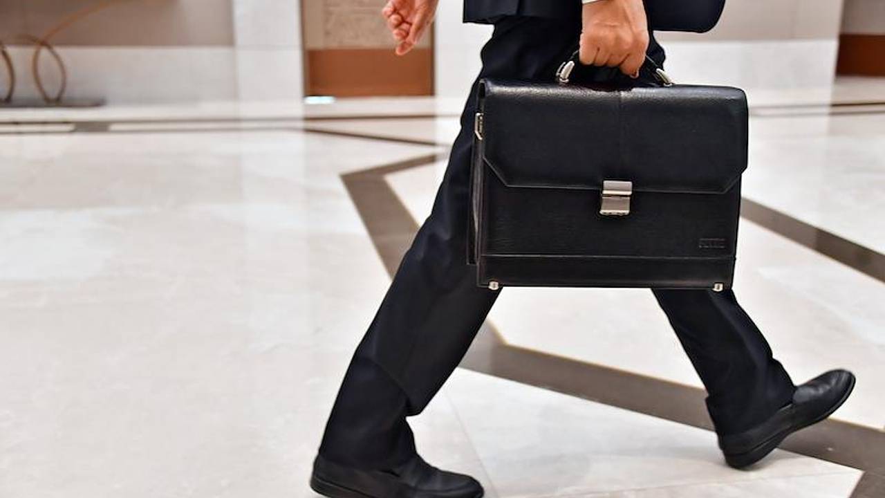 МИД Британии лишил аккредитации российского дипломата