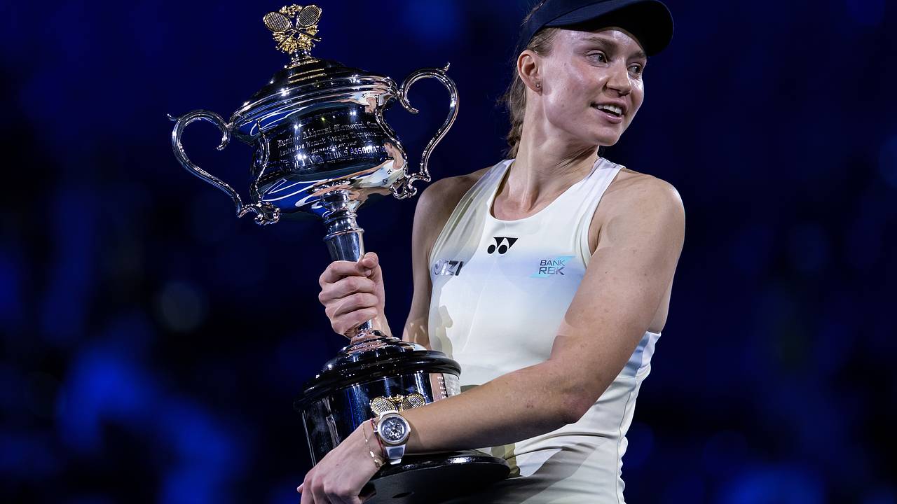 Победа Рыбакиной на Australian Open принесла россиянину почти 6 миллионов рублей