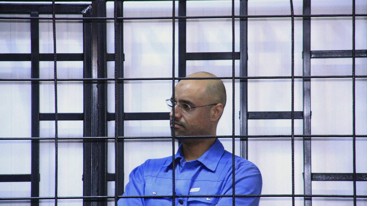 Избежавший смертной казни сын Каддафи был застрелен в Ливии. До этого он пережил ряд покушений. Кого подозревают в убийстве?