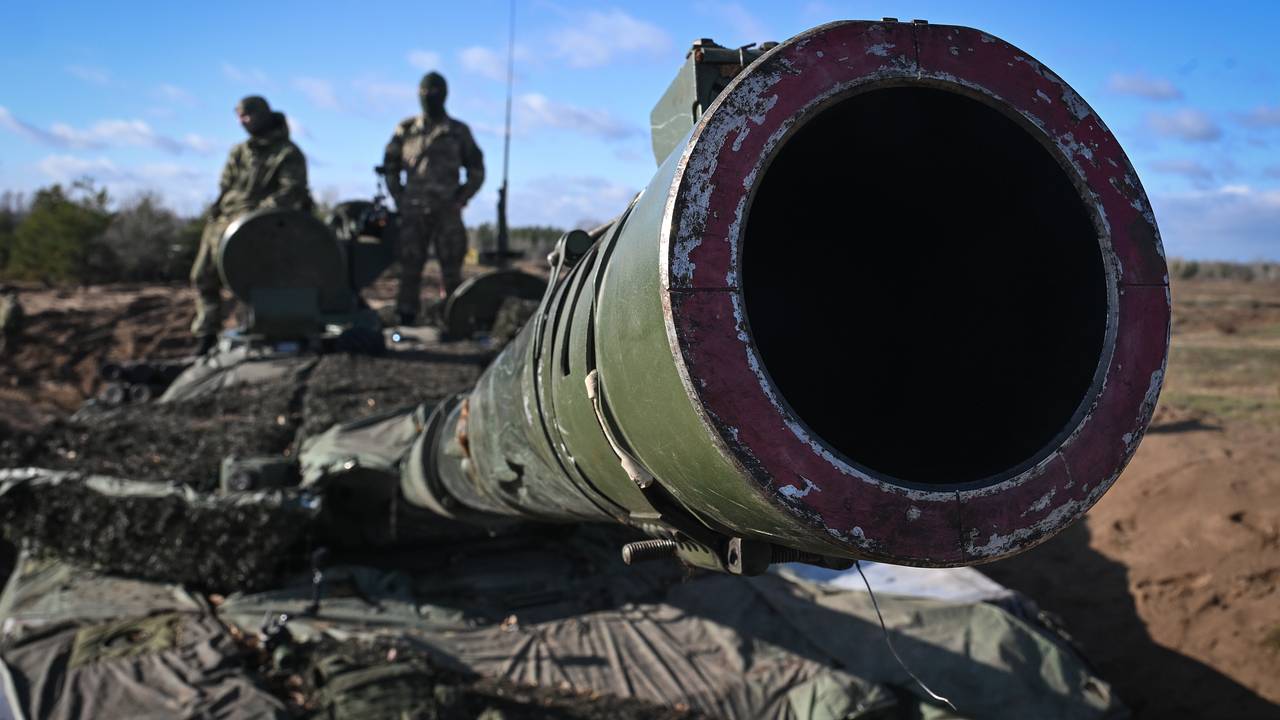 Российский военблогер показал танк с «дредами»