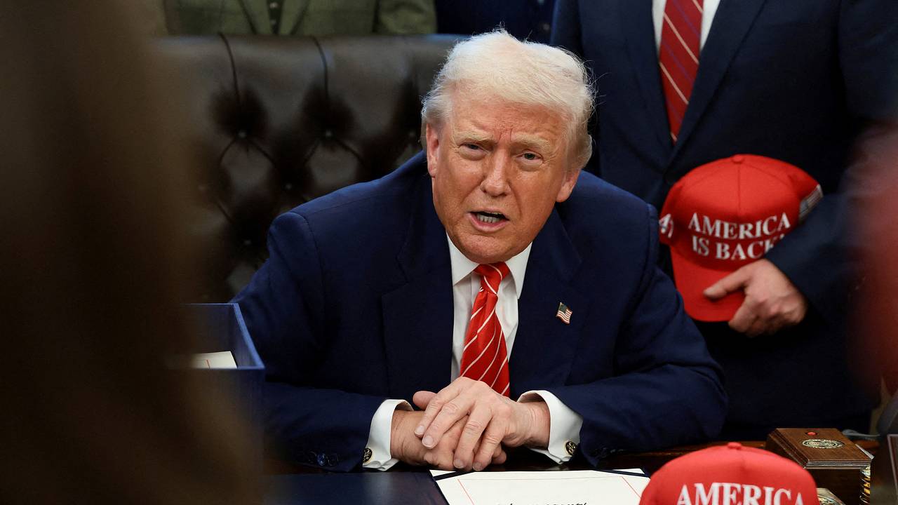 Трамп выступил с угрозой одному государству