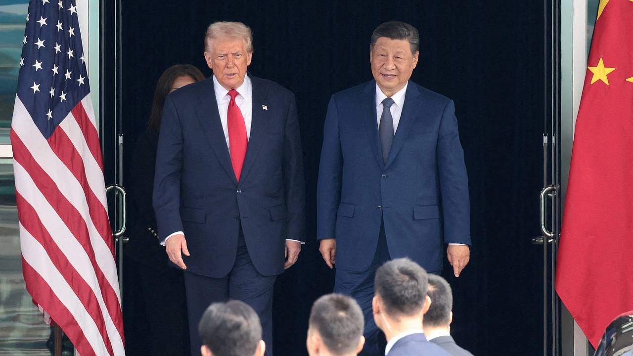 Трамп анонсировал визит Си Цзиньпина в США