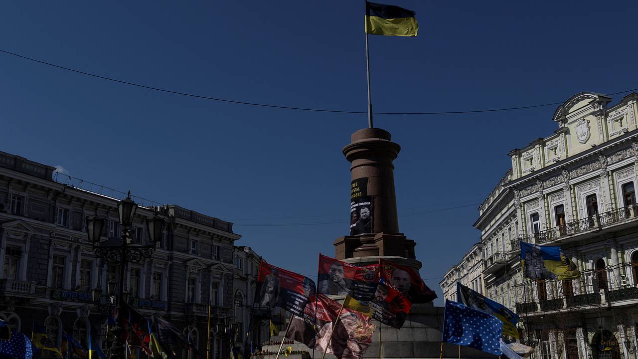 Украина выставила новое условие на мирных переговорах. Какие гарантии Киев рассчитывает выбить по Одессе? Украина выставила новое условие на мирных переговорах. Какие гарантии Киев рассчитывает выбить по Одессе?