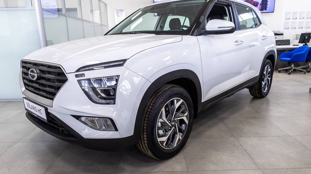 На складах осталось менее 20 тысяч автомобилей популярной марки