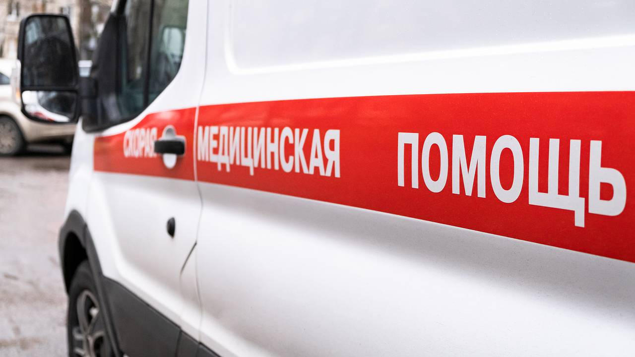 Подросток в Подмосковье лишился пальцев после взрыва коробки