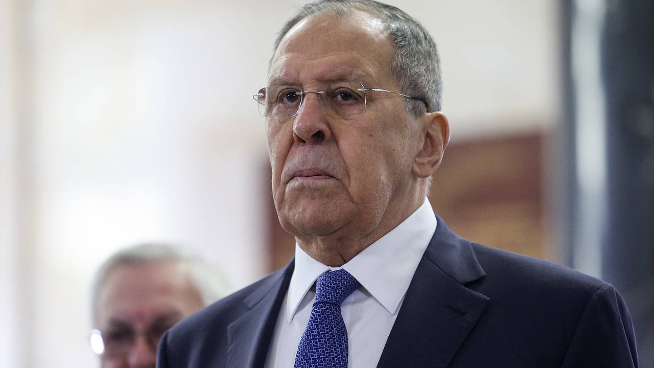 Лавров раскрыл план Европы о «резком увеличении военной мощи» Украины Лавров раскрыл план Европы о «резком увеличении военной мощи» Украины