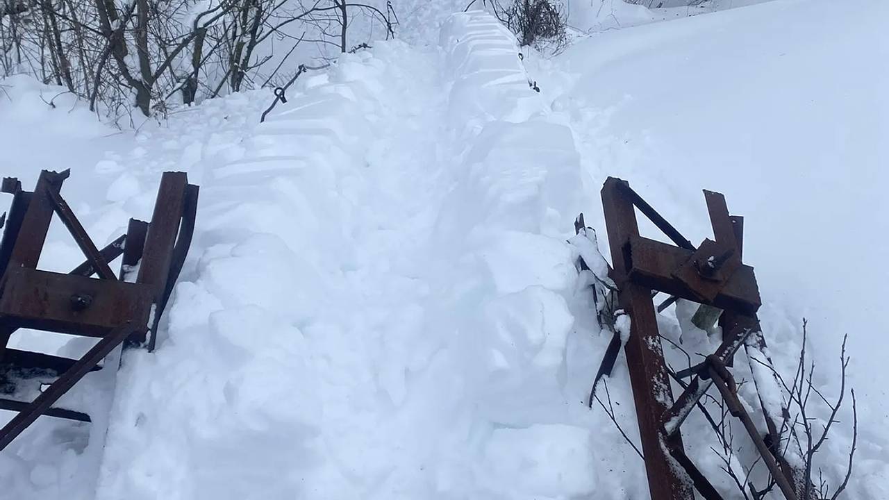 В российском городе обрушился мост В российском городе обрушился мост