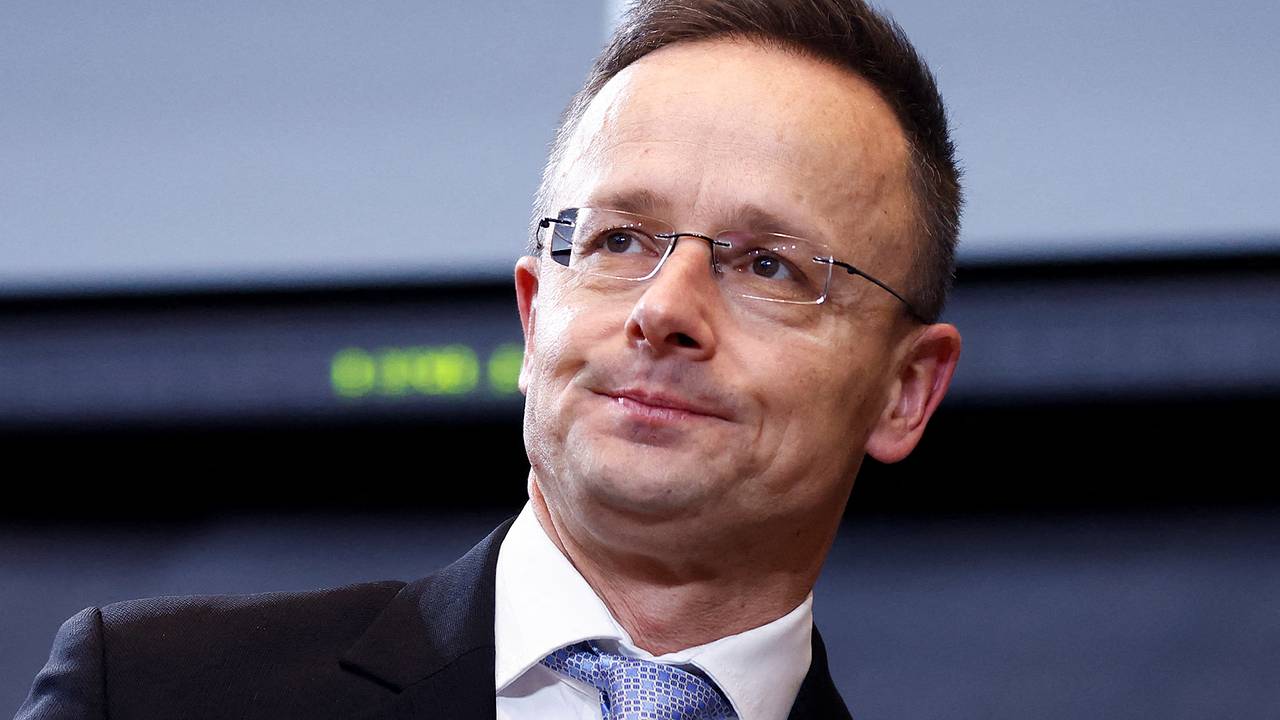 В ЕС предложили дистанцироваться от украинского конфликта