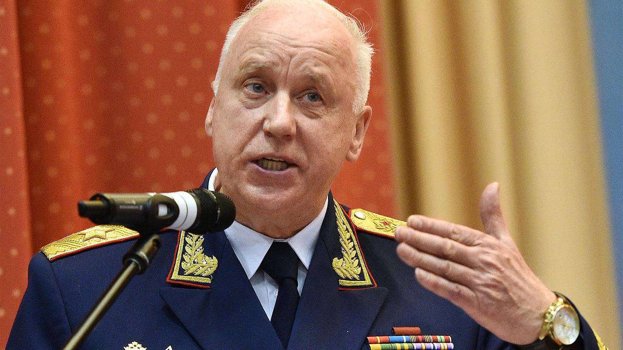 Бастрыкин отреагировал на взрыв машины на железнодорожных путях в российском городе