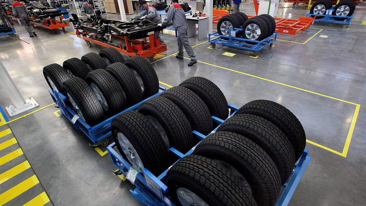 Назван срок запуска бывших заводов Toyota и Volkswagen в России