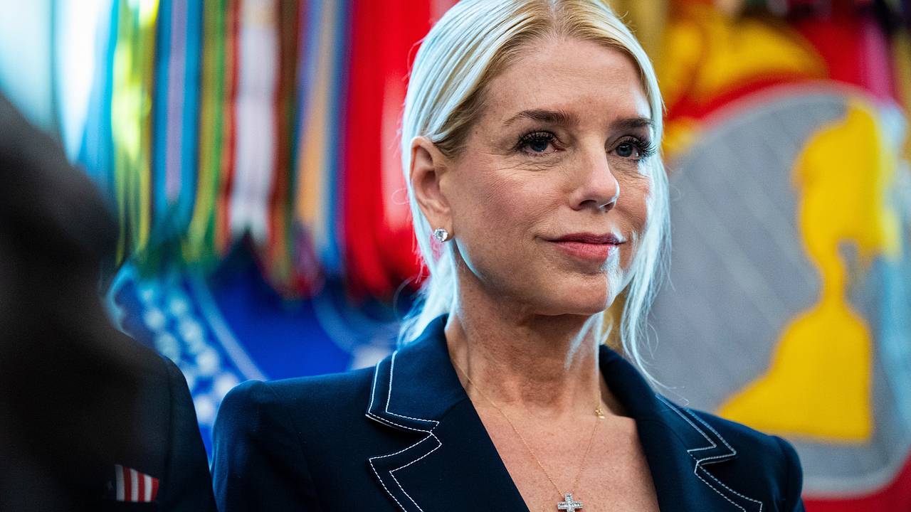 Генпрокурор США ответила на вопрос об Эпштейне словами об убитой украинке