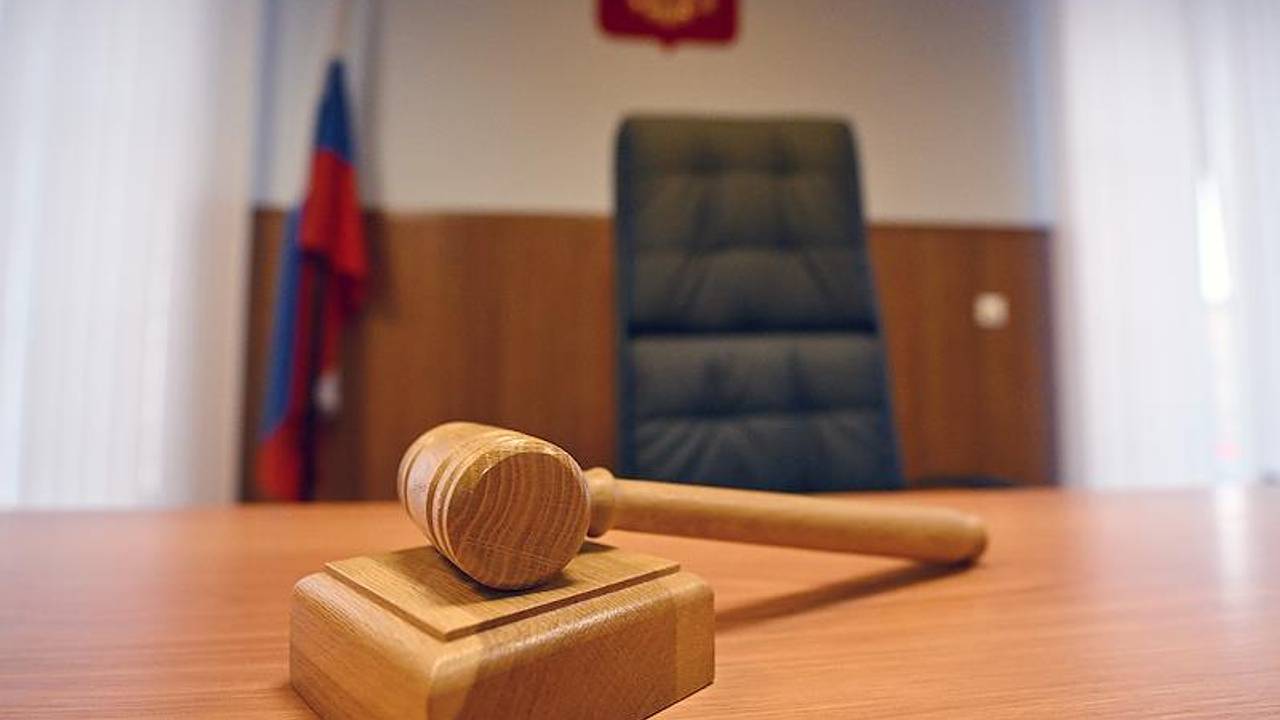 Адвокат в России придумал вариант выиграть дело и попал в суд