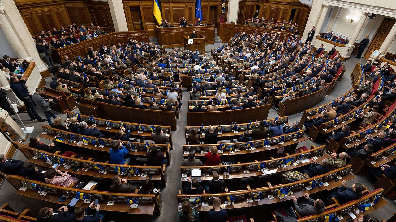 В Раде назвали сроки падения новой власти на Украине