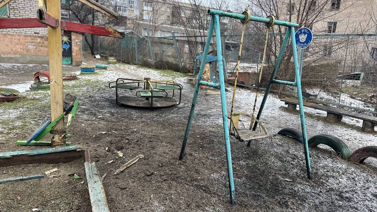 На детской площадке обнаружили снаряд ВСУ с детонатором и таймером