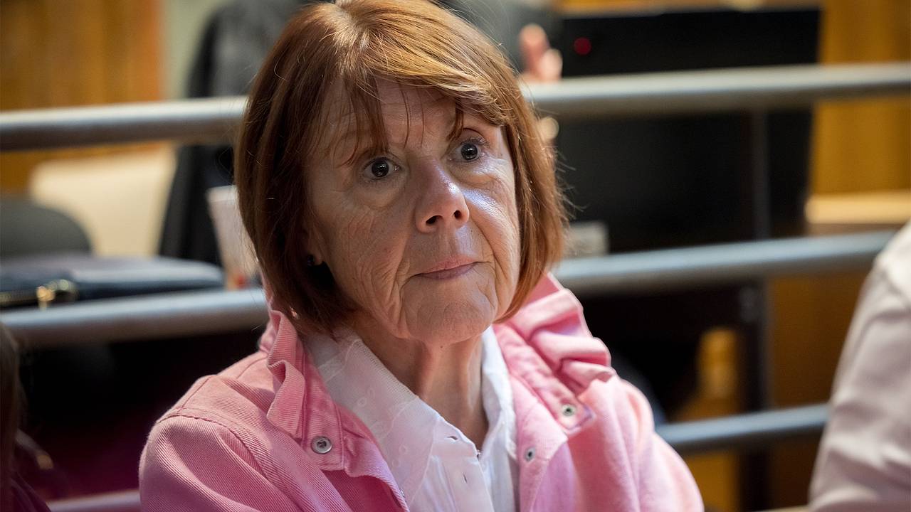 Изнасилованная десятками мужчин жена Авиньонского монстра пообещала навестить его в тюрьме