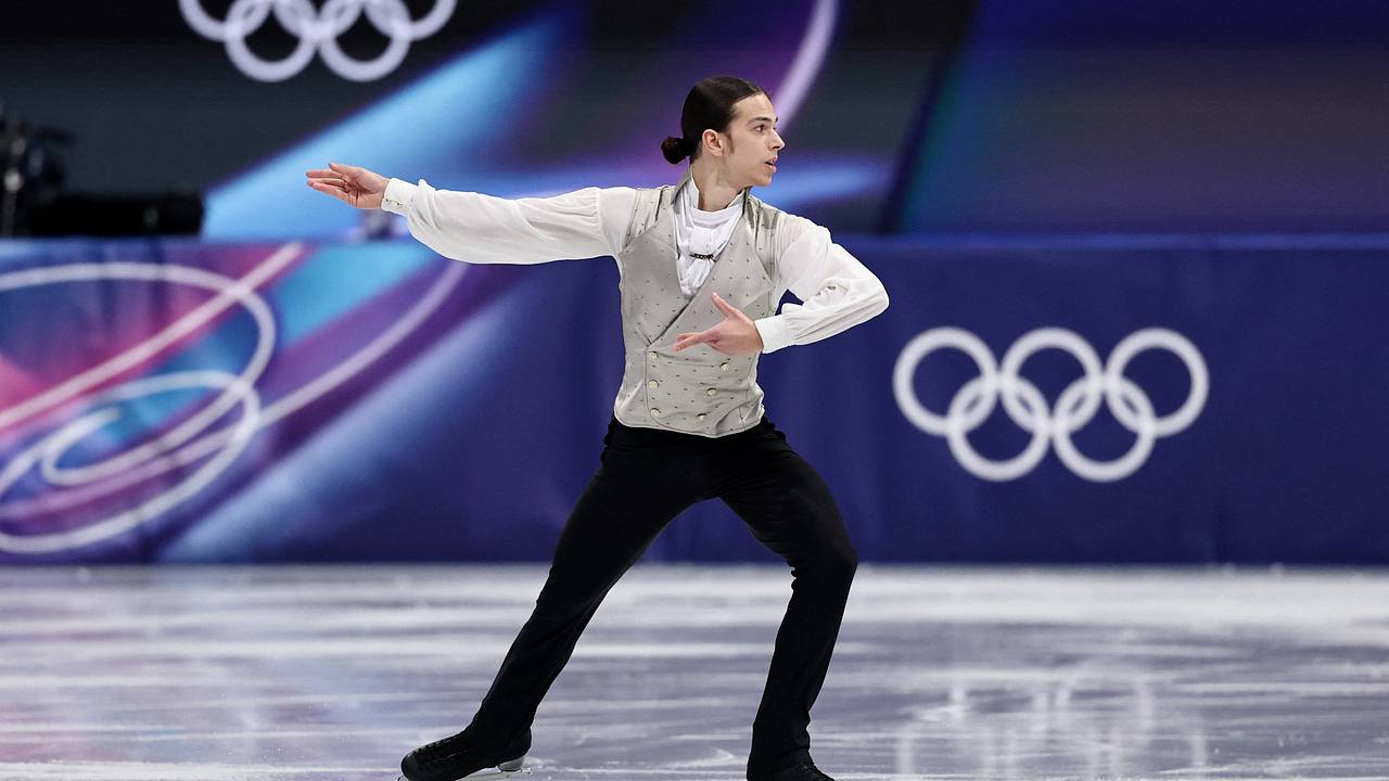 Российский фигурист Гуменник показал произвольную программу на Олимпиаде