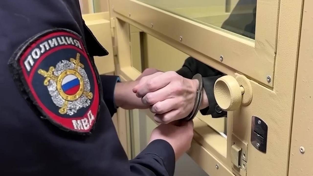 Министр по чрезвычайным ситуациям задержан в российском регионе