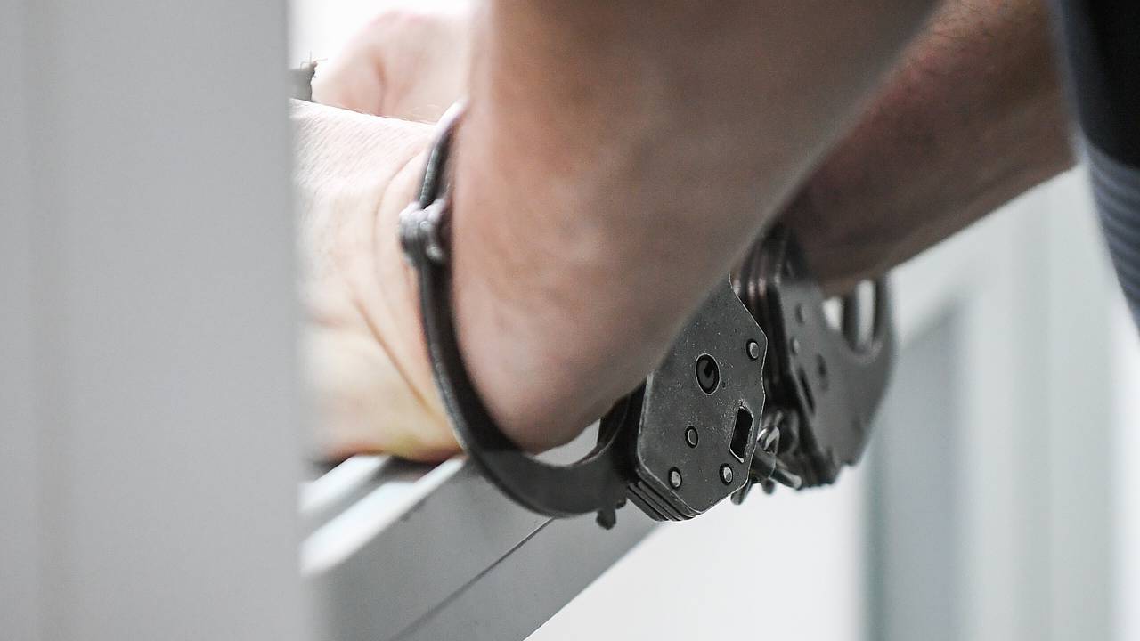 Бывший российский контр-адмирал получил срок за поставки по госконтракту