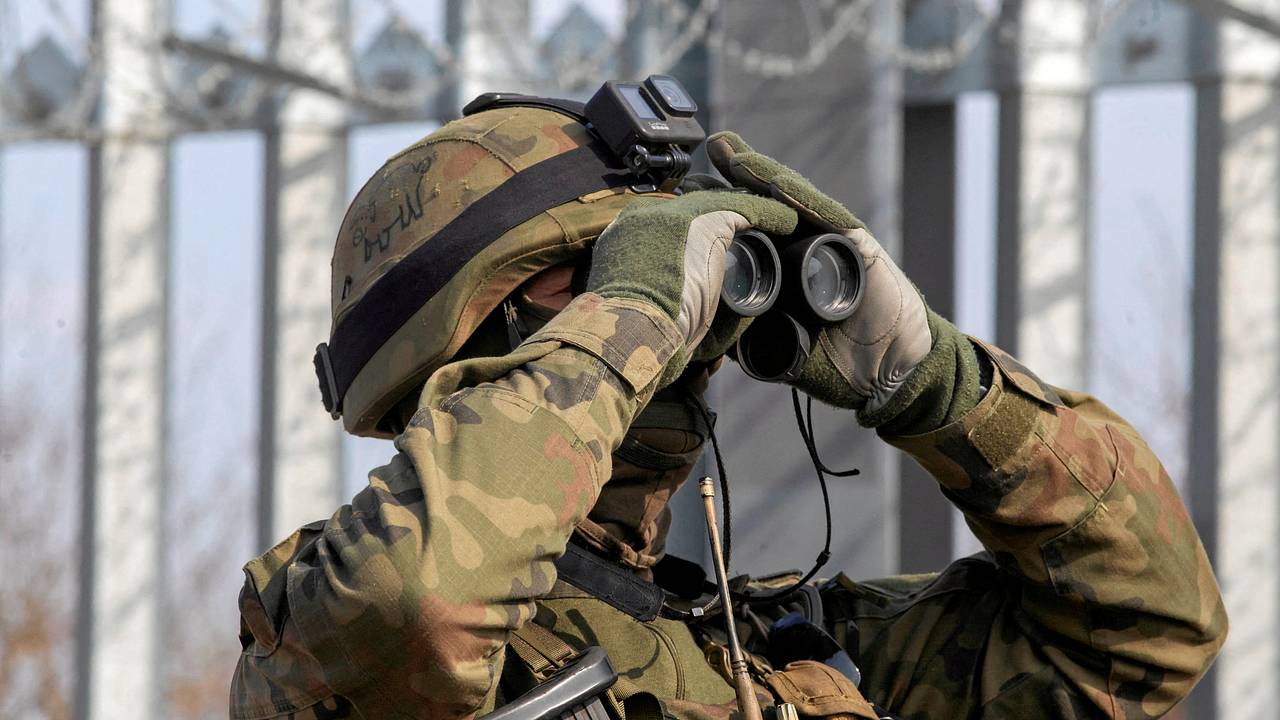 Поляки пожаловались на белорусские шары