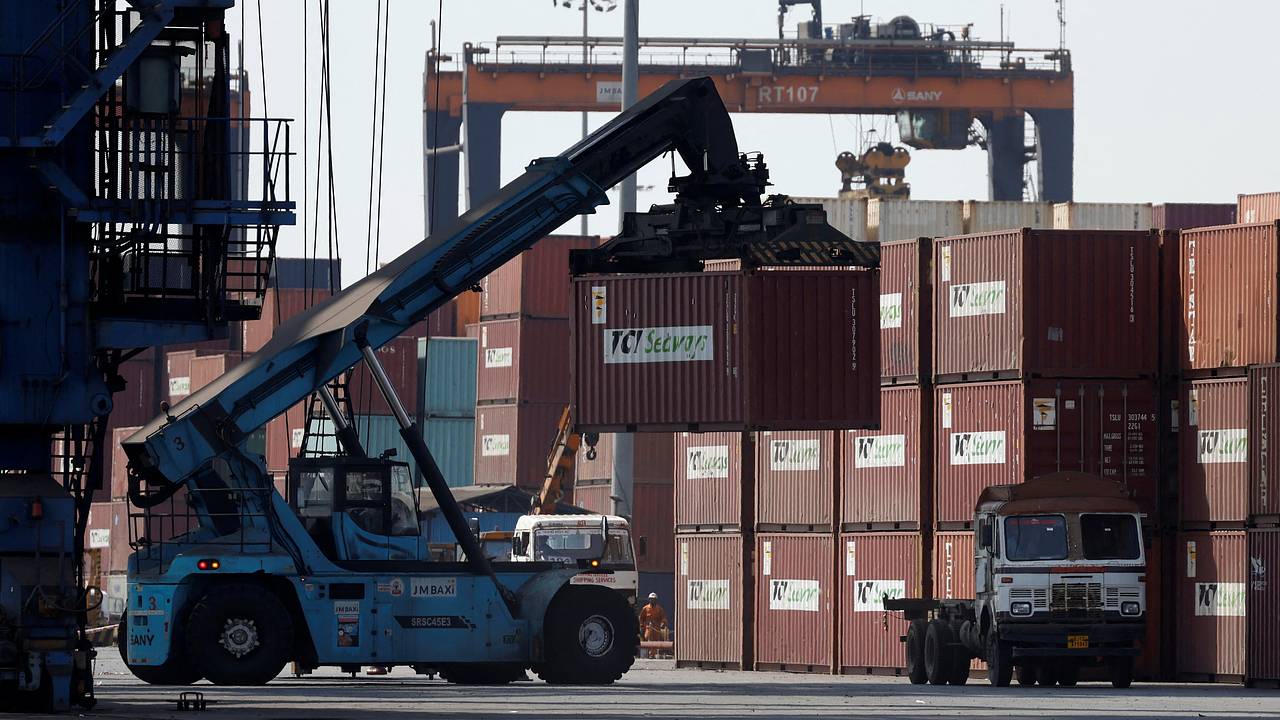 США спровоцировали скачок торгового дефицита одной из стран БРИКС
