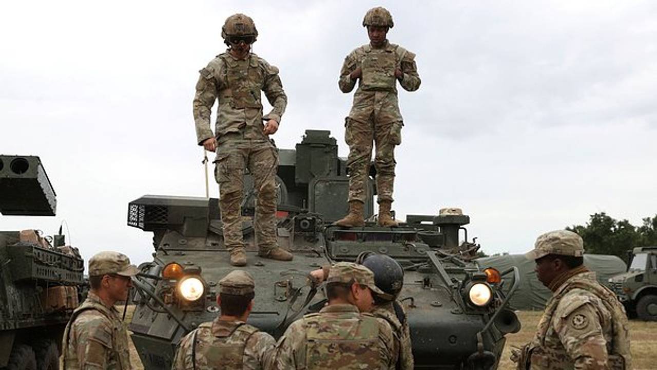 Военный аналитик заявил о демилитаризации НАТО Военный аналитик заявил о демилитаризации НАТО