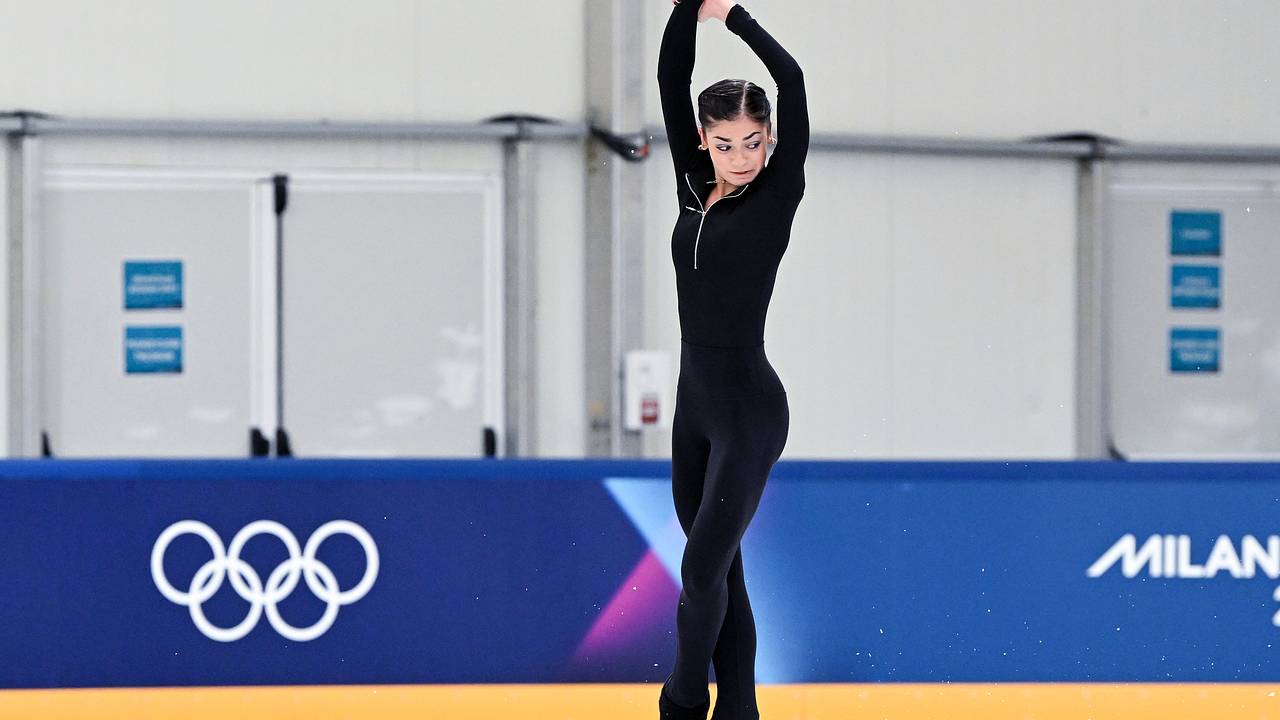 Петросян провела тренировку перед короткой программой на Олимпиаде