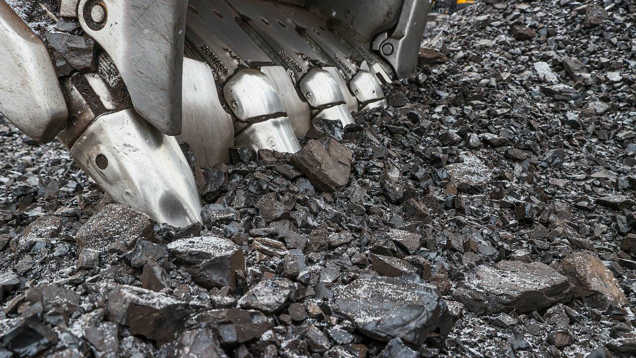 Одна страна бросилась скупать российский уголь