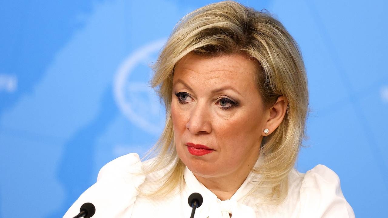 В МИД отреагировали на отказ дарить россиянам эксклюзивные смартфоны на Олимпиаде