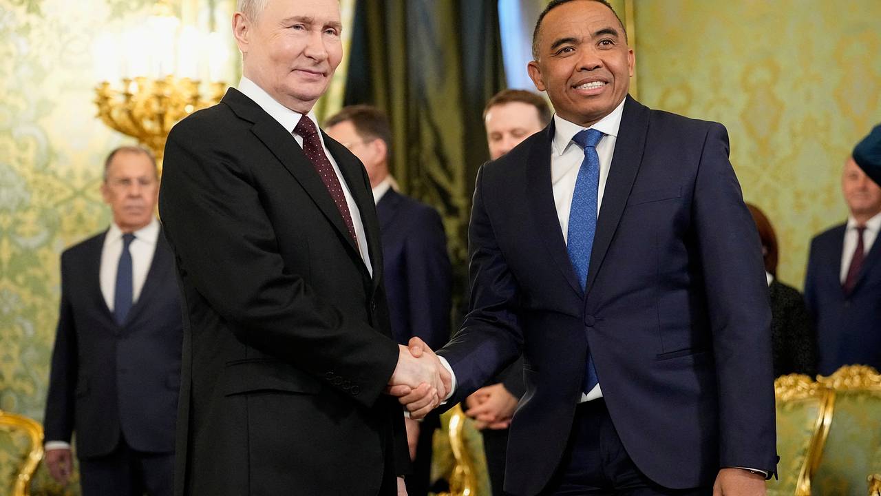 Иностранный лидер назвал Россию великой страной