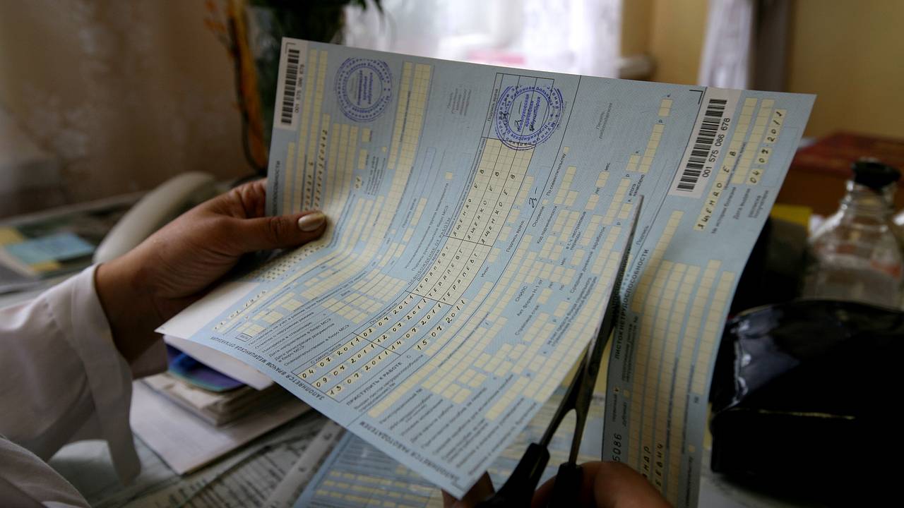 В России захотели изменить условия формирования больничных ради самозанятых