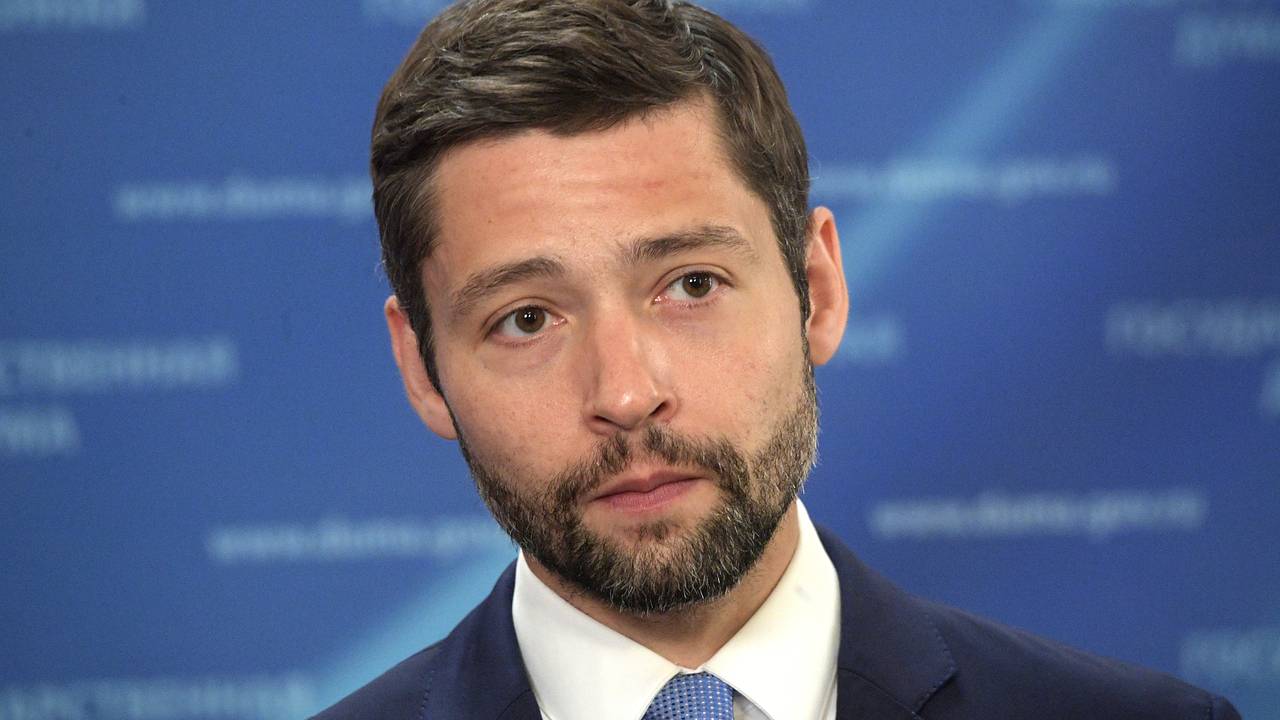 В России решили зайти к должникам за «коммуналку» с другой стороны