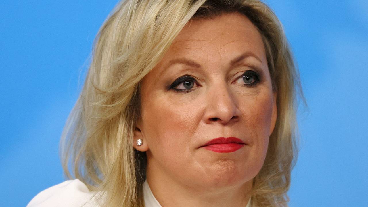 Захарова высказалась о распаде личности Зеленского