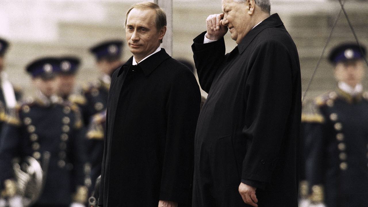 Бывший премьер-министр России рассказал о просьбе Путина к Ельцину