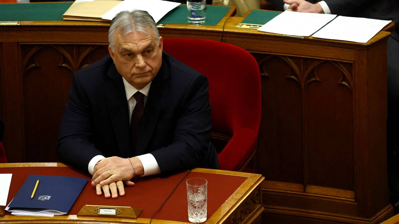 Орбан заявил о невозможности поставить Венгрию на колени