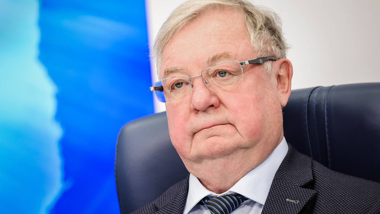 В России указали на серьезное давление на Евросоюз со стороны США