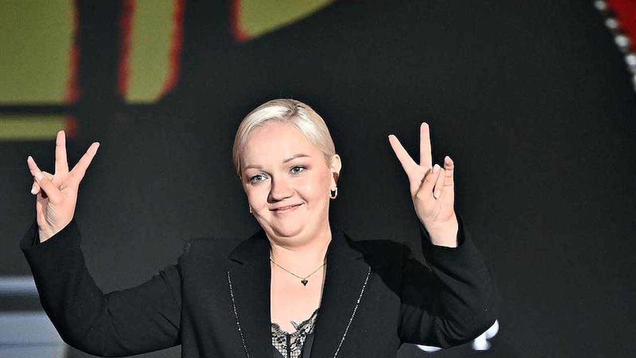 Звезда «Женского стендапа» оценила юмор Степаненко