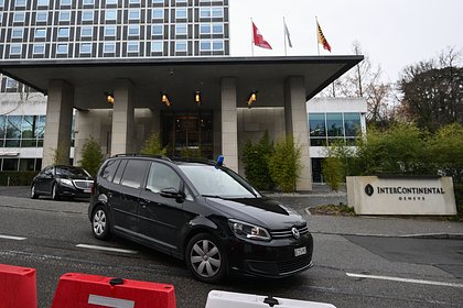 Ключевой российский переговорщик покинул место переговоров с США в Женеве Ключевой российский переговорщик покинул место переговоров с США в Женеве