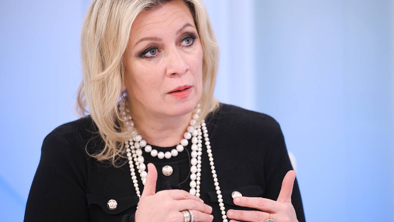 Захарова назвала ложью показания Хиллари Клинтон по делу Эпштейна