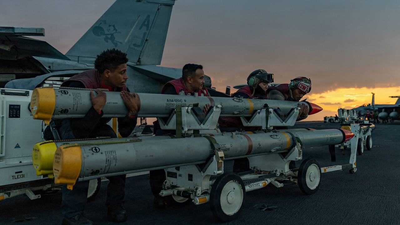 В США сообщили о спешке в операции против Ирана по одной причине В США сообщили о спешке в операции против Ирана по одной причине
