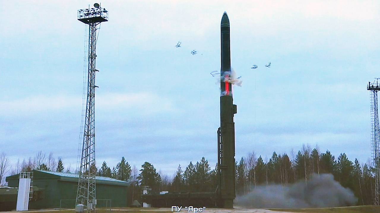Призыв российского депутата помочь Ирану ракетами оказался фейком