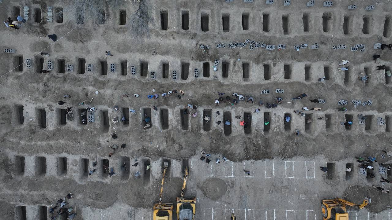Посол Ирана пообещал наказание виновным в убийстве школьниц