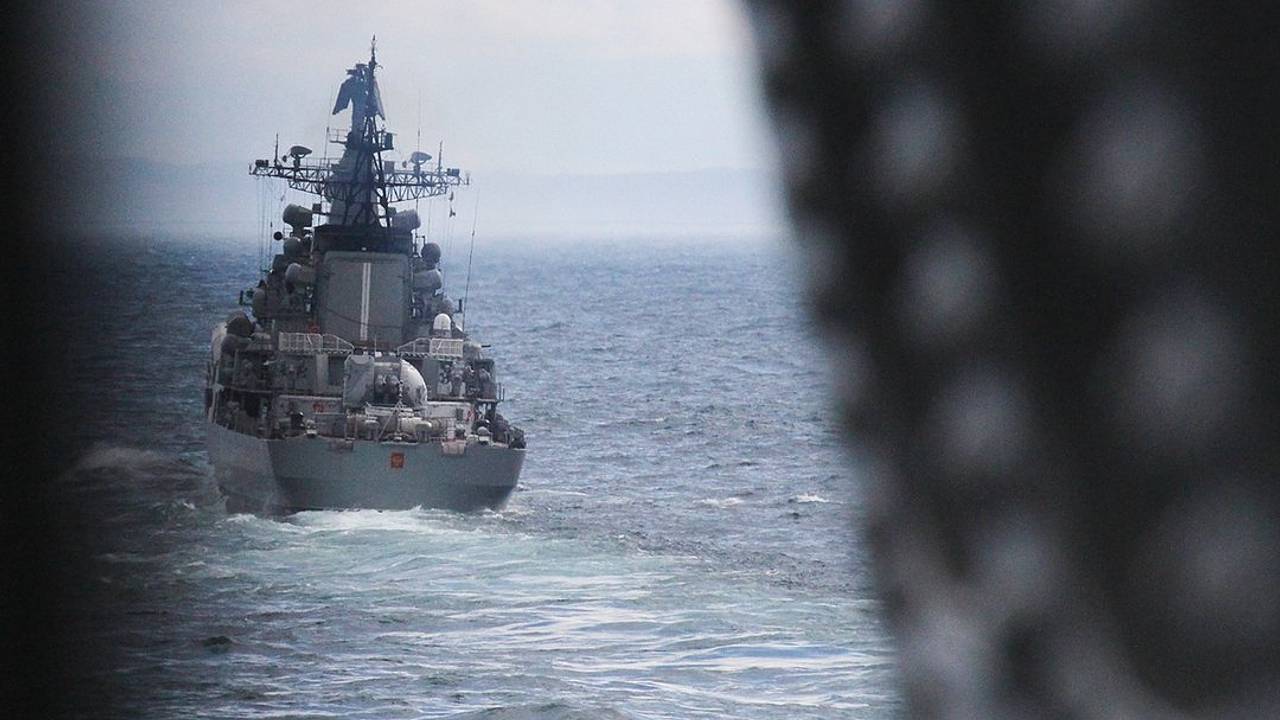 В Иране заявили о поражении американского эсминца