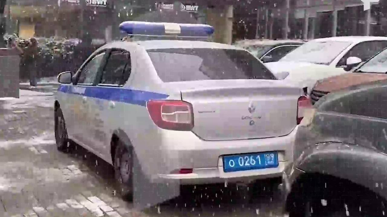 В московский бизнес-центр нагрянули с обысками