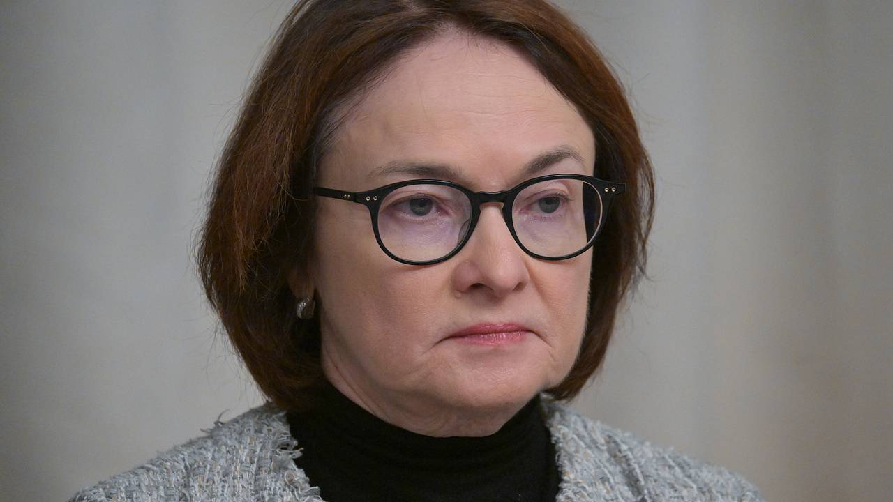 Набиуллина призвала банки лучше объяснять клиентам причины блокировок