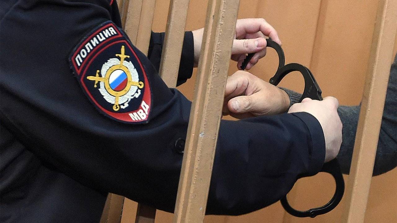Бывший российский полицейский попался на раскрытии государственной тайны