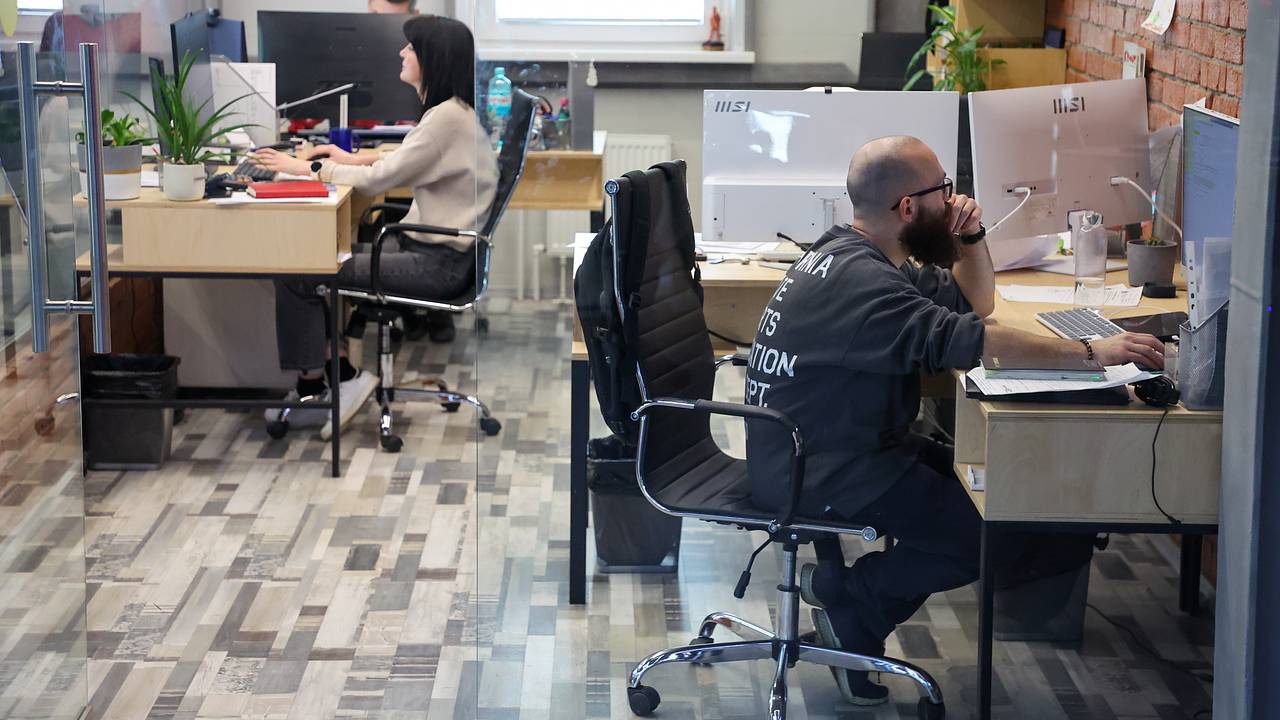 Россиян стали чаще сокращать
