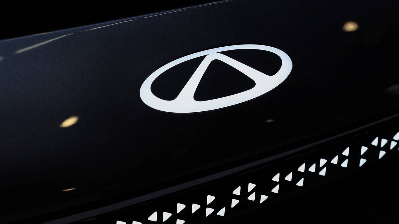 Chery прекратила продажу популярного в России кроссовера Chery прекратила продажу популярного в России кроссовера