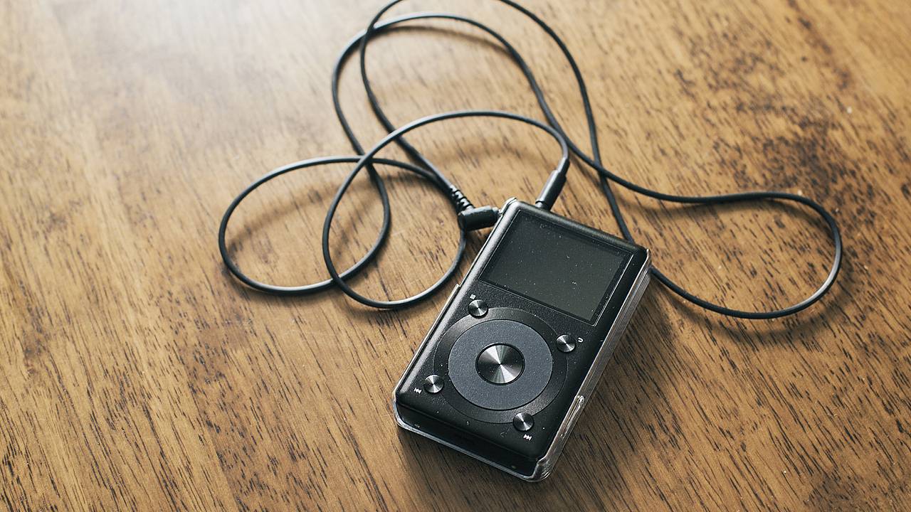 Россияне бросились скупать MP3-плееры из-за ограничений на стримингах