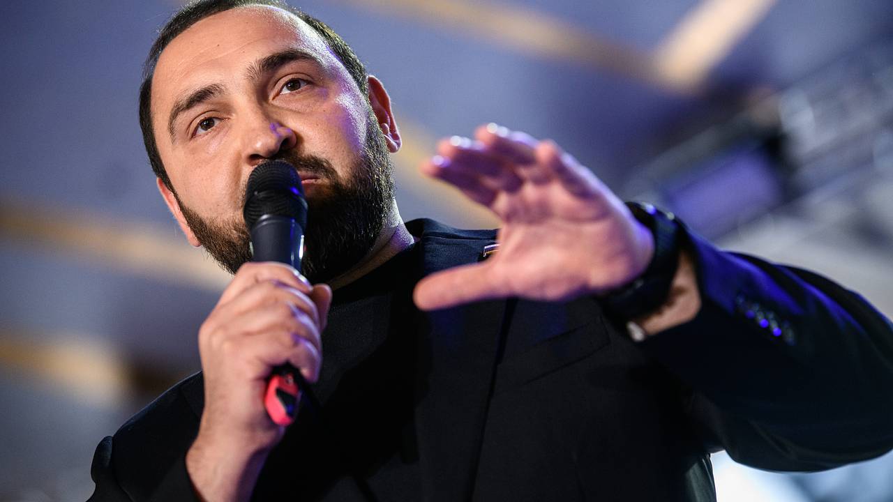 В Госдуме предложили наказывать за доставку вейпов детям
